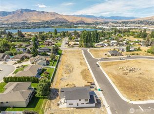 116 Chadwick St, East Wenatchee, WA 98802