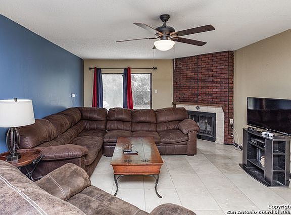 3rd image of 5715 Three Springs Dr