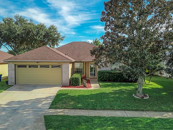 2nd image of 12634 Hickory Lakes Dr S