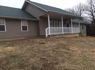 7821 N Deerfield Ln, Strafford, MO 65757