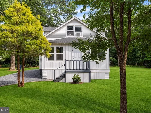 218 Garfield Ave, Chesilhurst, NJ 08089