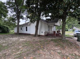 632 Taggart Ave, Greenwood, SC 29646