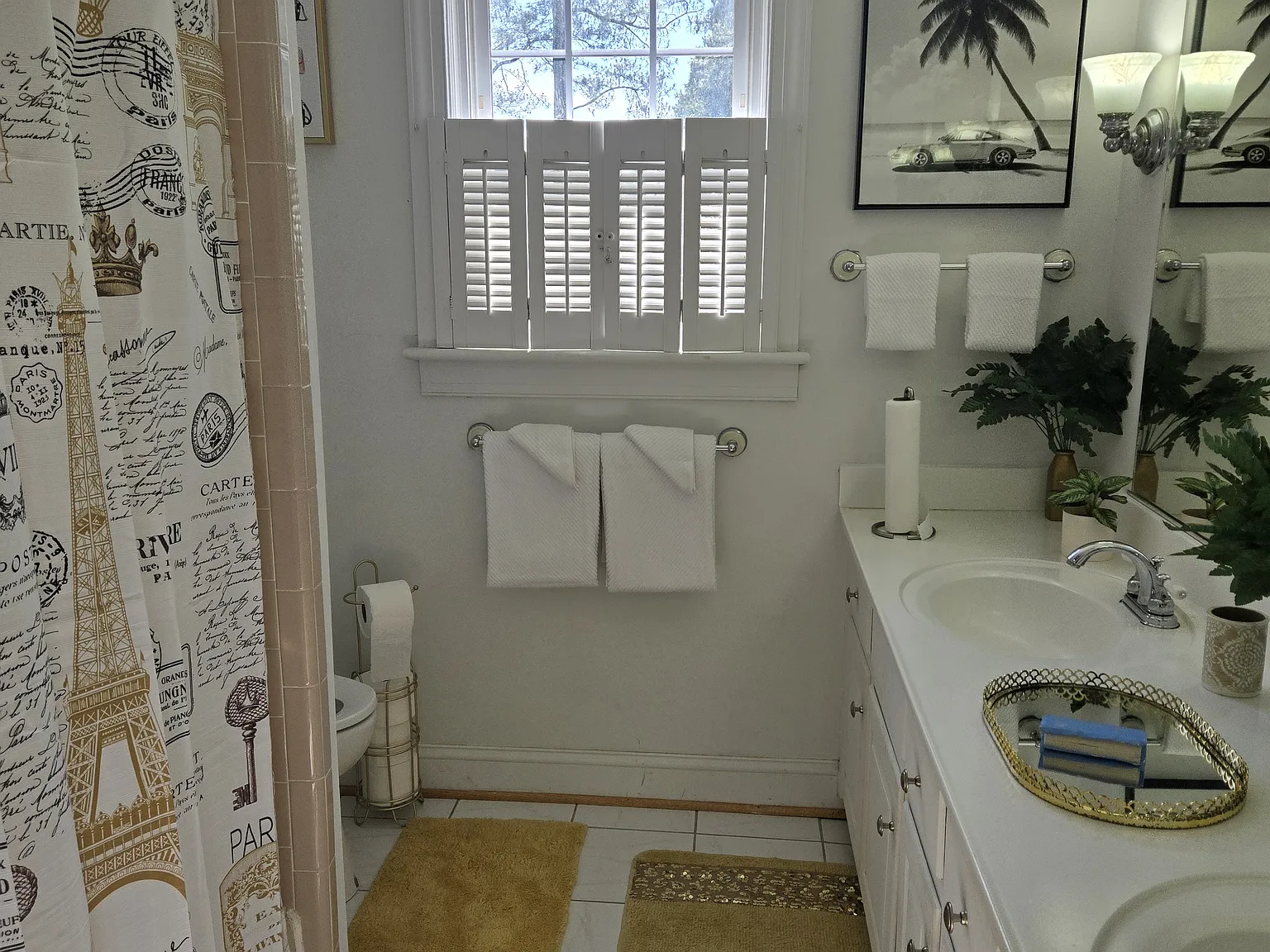 4 bed, 2688 sqft, $1,000 — Photo 1