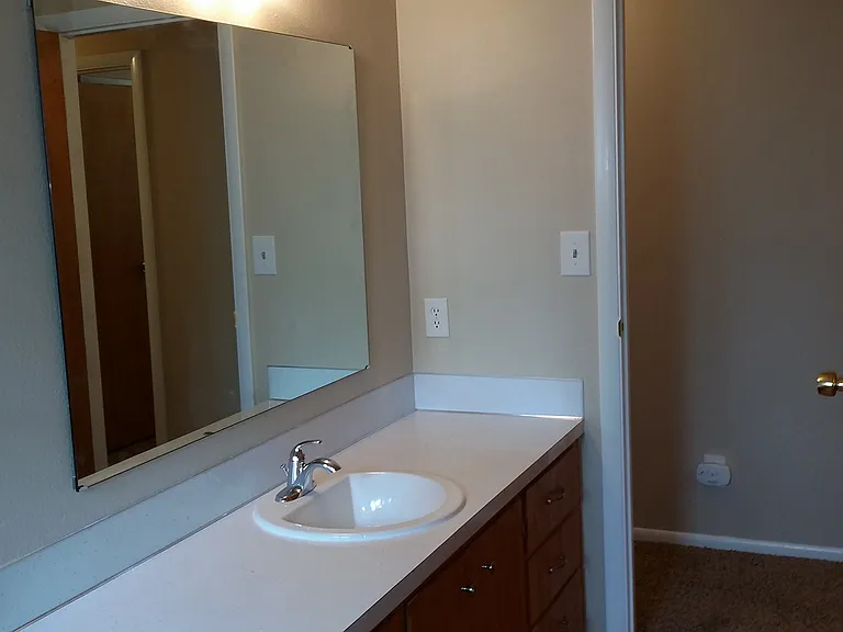 395 W Cranmer Dr — Photo 11