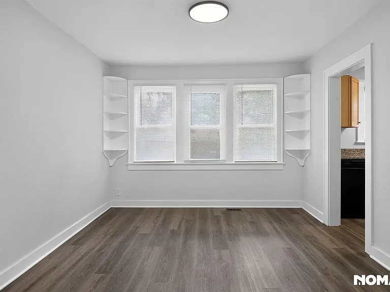 8 Charles St #A — Photo 3