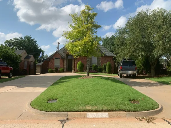 1101 Fenwick Pl, Nichols Hills, OK 73116