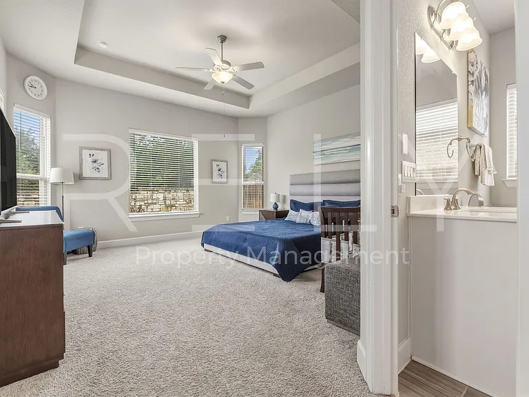 240 Cross Timbers Dr — Photo 22