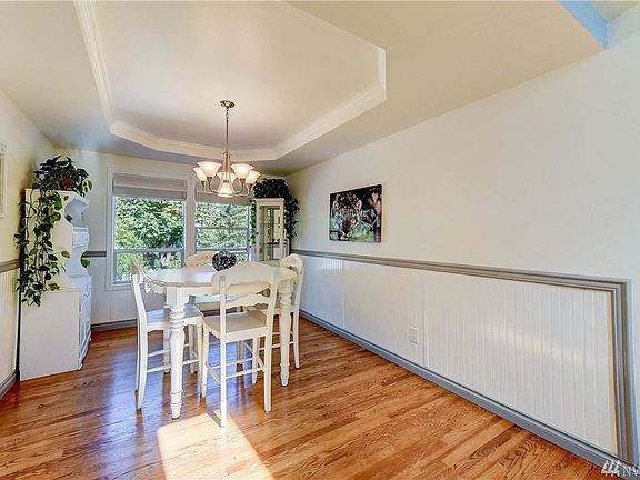 5th image of 3731 91st St NE