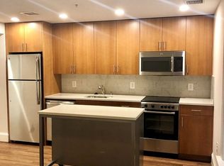 1712 17th St NW #102, Washington, DC 20009