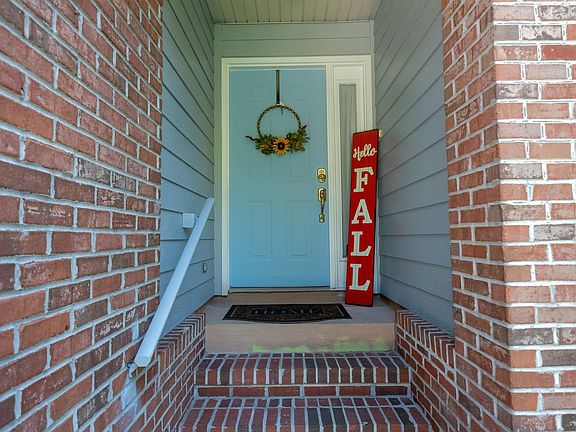4th image of 5357 Saint Ives Ln