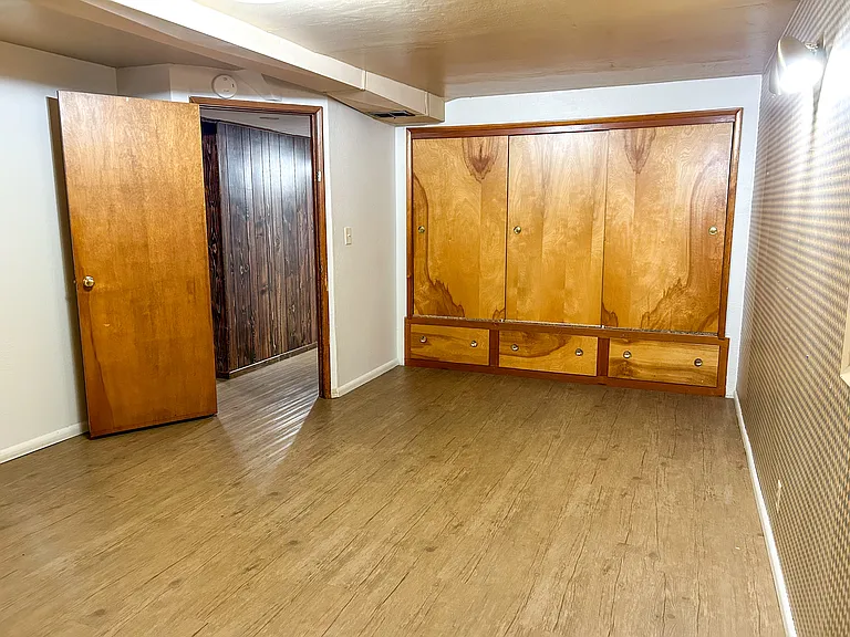 1550 Corina Dr SE — Photo 26