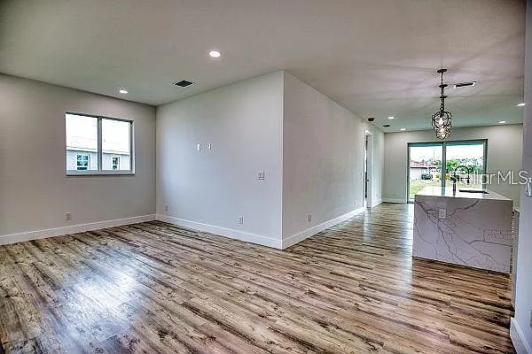 17434 Oro Ct — Photo 29