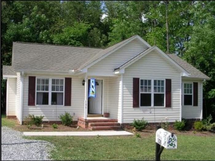 108 Kelly Street Front