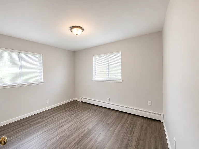 O-680 Lake Michigan Dr NW — Photo 7