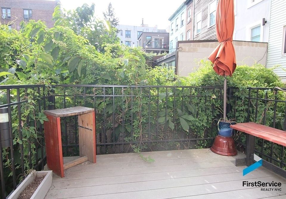 1st image of 225 13th St APT A2