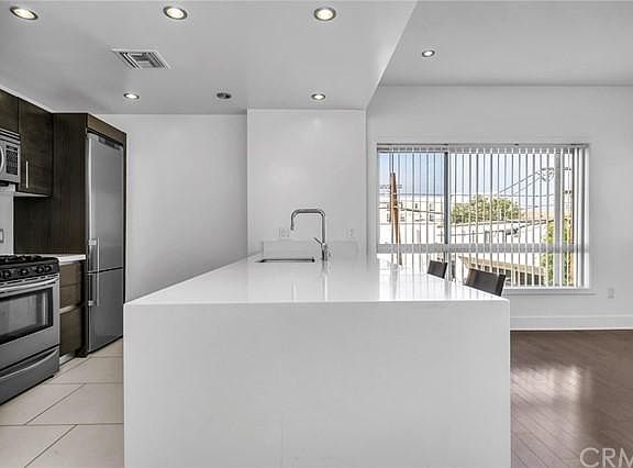 4th image of 1700 Sawtelle Blvd APT 223