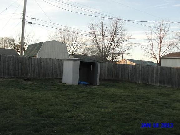 3rd image of 1983 Kylemore Dr