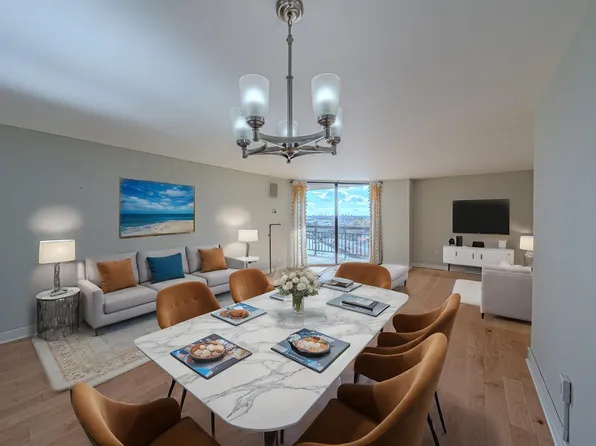 532 Harmon Cove Tower #532, Secaucus, NJ 07094