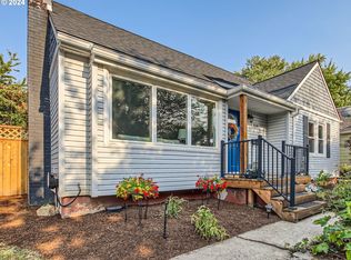 5204 SE 38th Ave, Portland, OR 97202