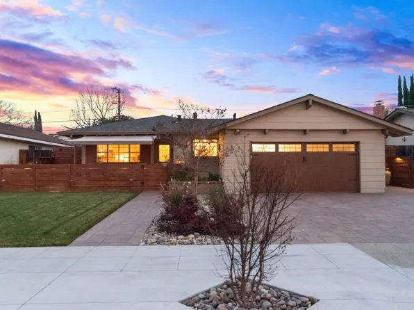 2334 Middletown Dr, Campbell, CA 95008