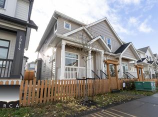 19808 75a Ave, Langley, BC V2Y1S1