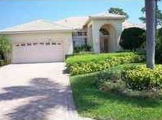 1584 SE Ballantrae Ct, Port Saint Lucie, FL 34952