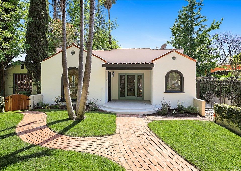 1st image of 3720 Glenfeliz Blvd