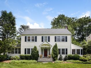 8 Guelisten Pl, Rye, NY 10580
