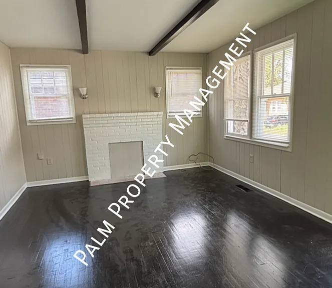 1217 E 38th St — Photo 2