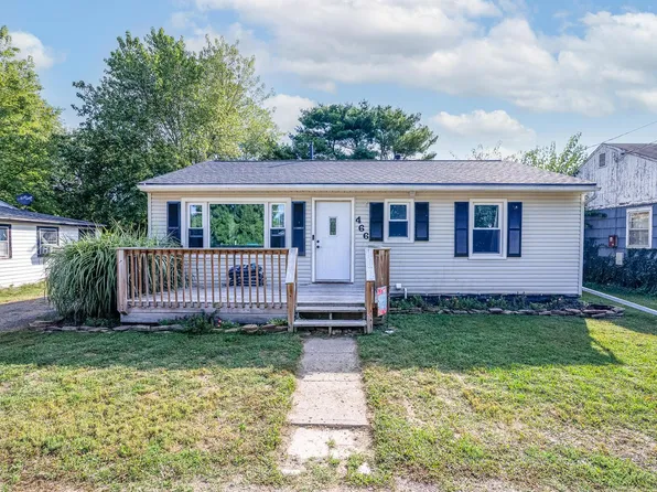 466 John St, Circleville, OH 43113
