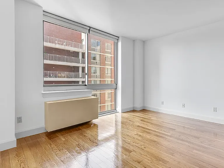 225 Schermerhorn St #17E — Photo 15