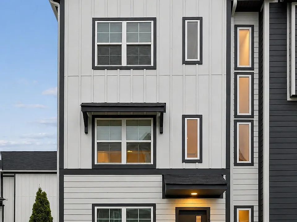 700 N Dupont Ave #310A