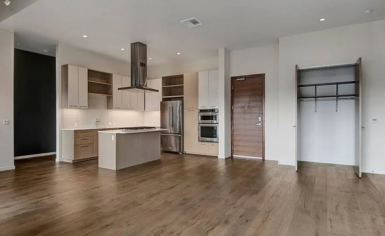 Heartline Apartments — Photo 36
