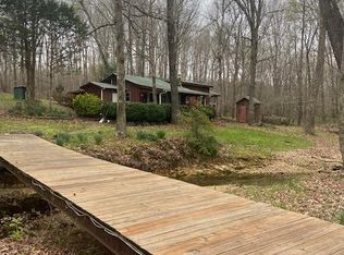 7905 Flatwoods Rd, Camden, TN 38320