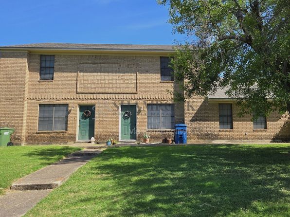 910 Lancelot Cir