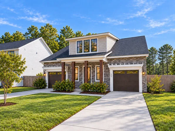 268 Whirlaway Dr, Moncks Corner, SC 29461