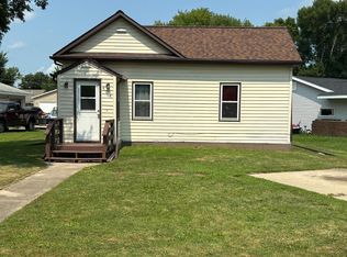 406 E 2nd St, Minneota, MN 56264