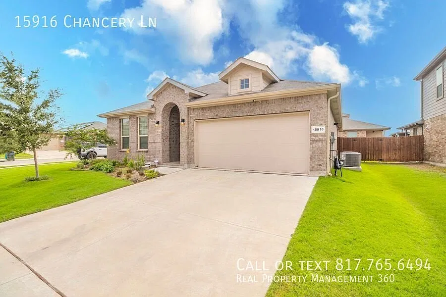 Gorgeous Nort Fort Worth home available for November move in — Photo 2