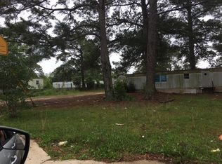 330 Old Omega Rd #10, Tifton, GA 31794