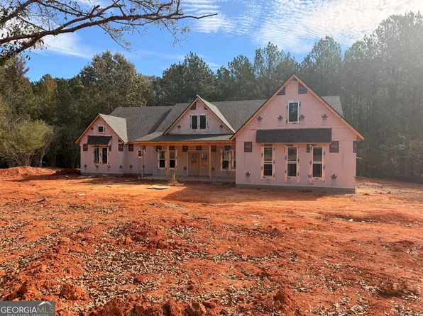 221 Hidden Meadows Dr, Gay, GA 30218