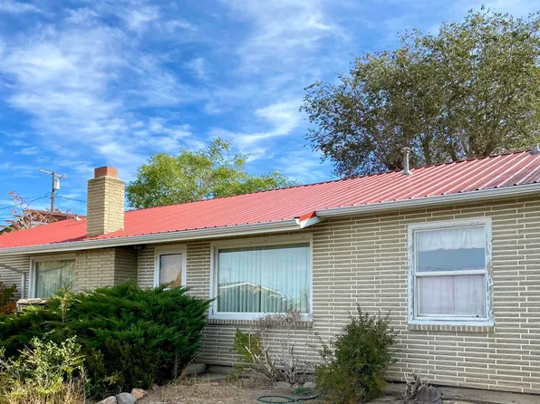 462 W Valley View Ave, Tonopah, NV 89049