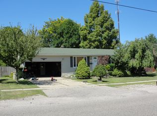 68521 Howard St, Richmond, MI 48062