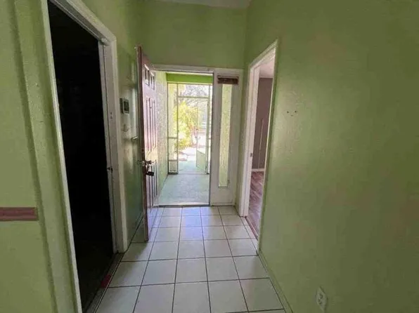 2226 Ridgemore Dr, Valrico, FL 33594