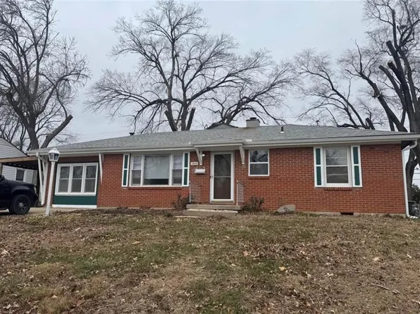 1504 NW 1st St, Lees Summit, MO 64081