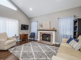 3833 Vine St, Pleasanton, CA 94566