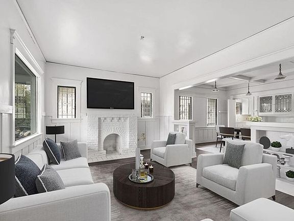 2nd image of 454 W 59th Pl #59454