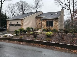 412 Park Creek Rd, Pasadena, MD 21122