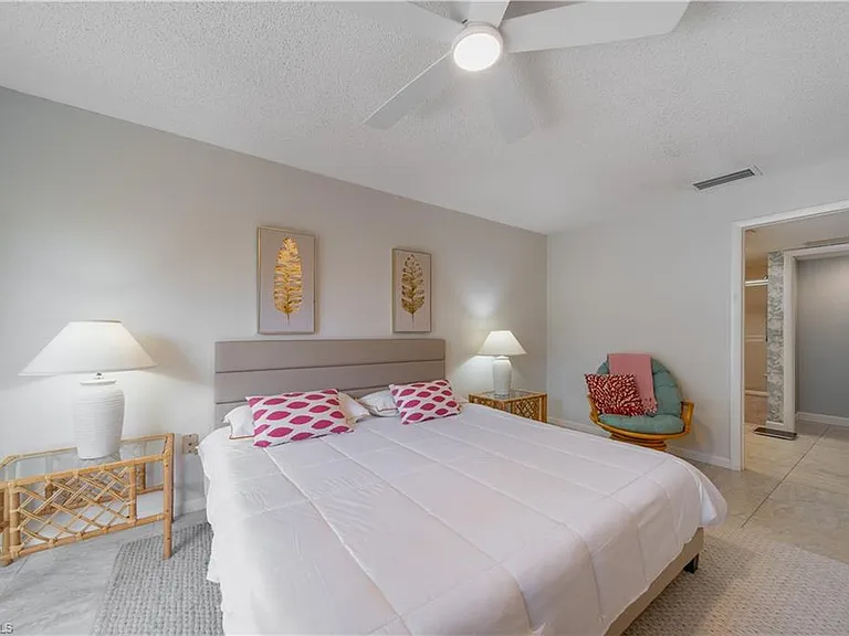 878 Meadowland Dr #G — Photo 9