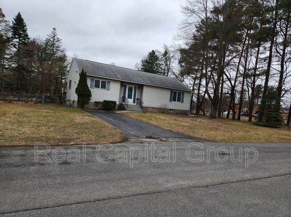 1A Oathout Ln, Latham, NY 12110