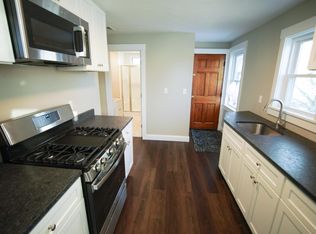 5 Oak St APT 3, Middleboro, MA 02346